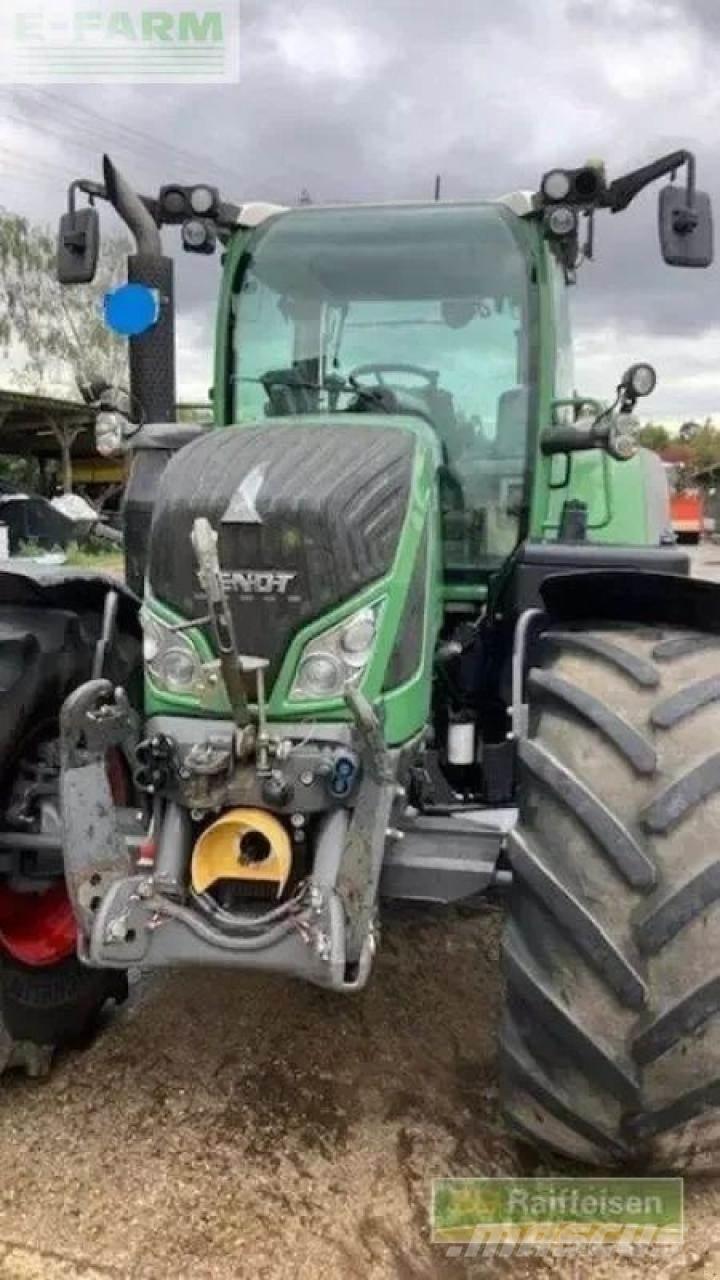 Fendt vario 724 Traktorit