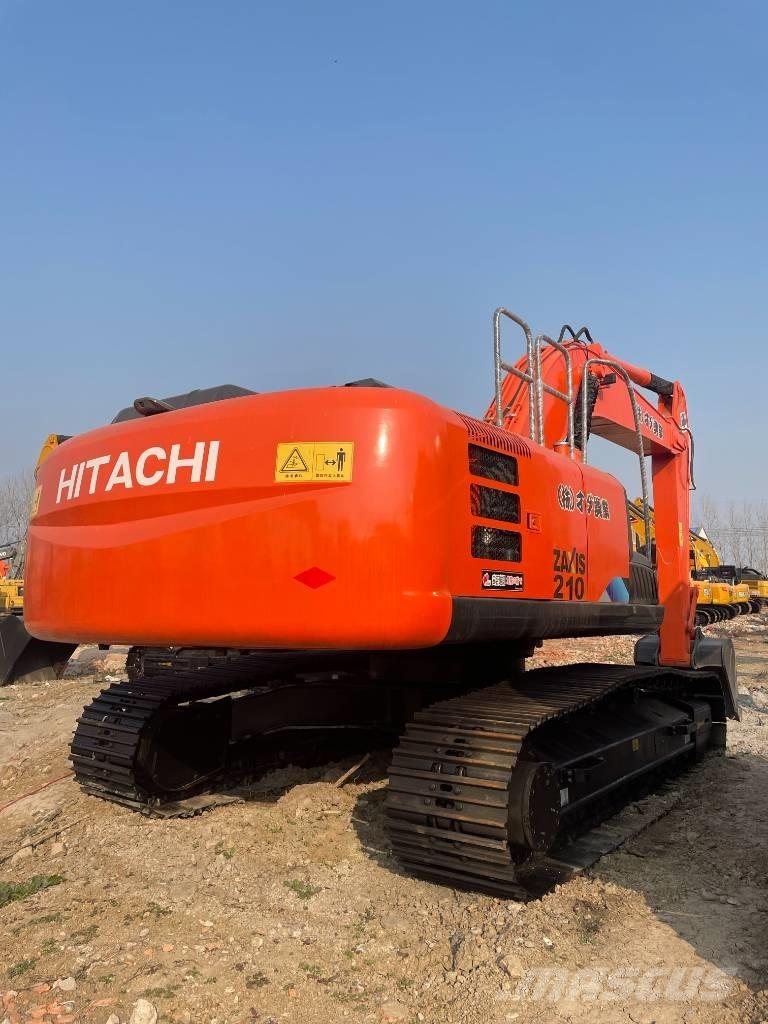 Hitachi 210LC Telakaivukoneet