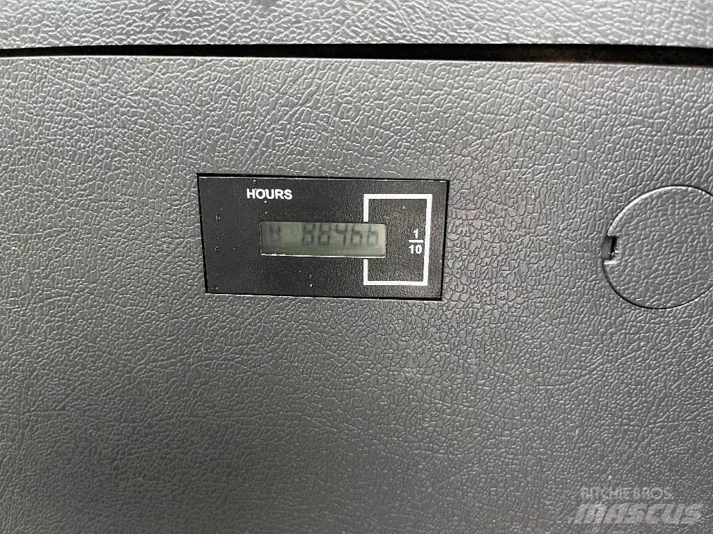 Hyundai HX140L Telakaivukoneet