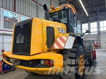 JCB 427 ZX T4 Kaivurikuormaajat