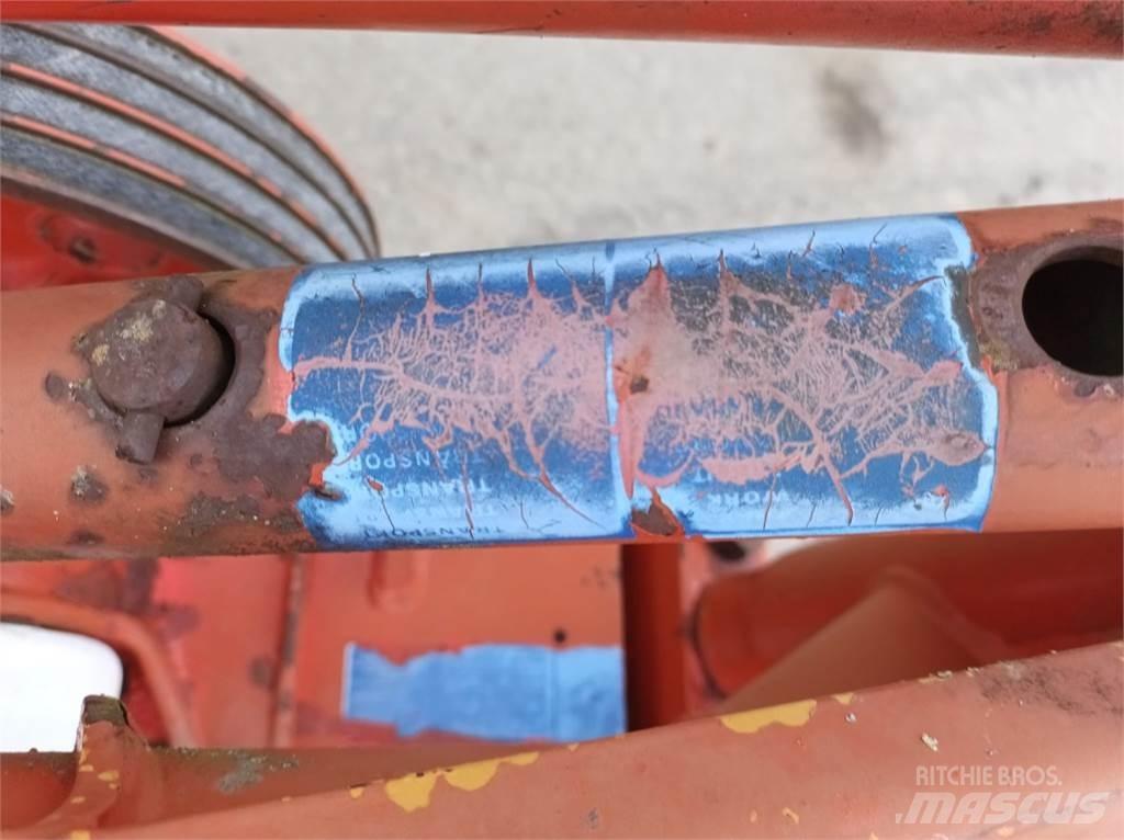 Kuhn GMD 55 HD Niittomurskaimet