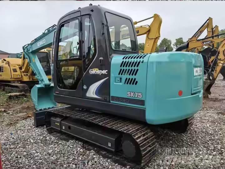 Kobelco SK75 Telakaivukoneet