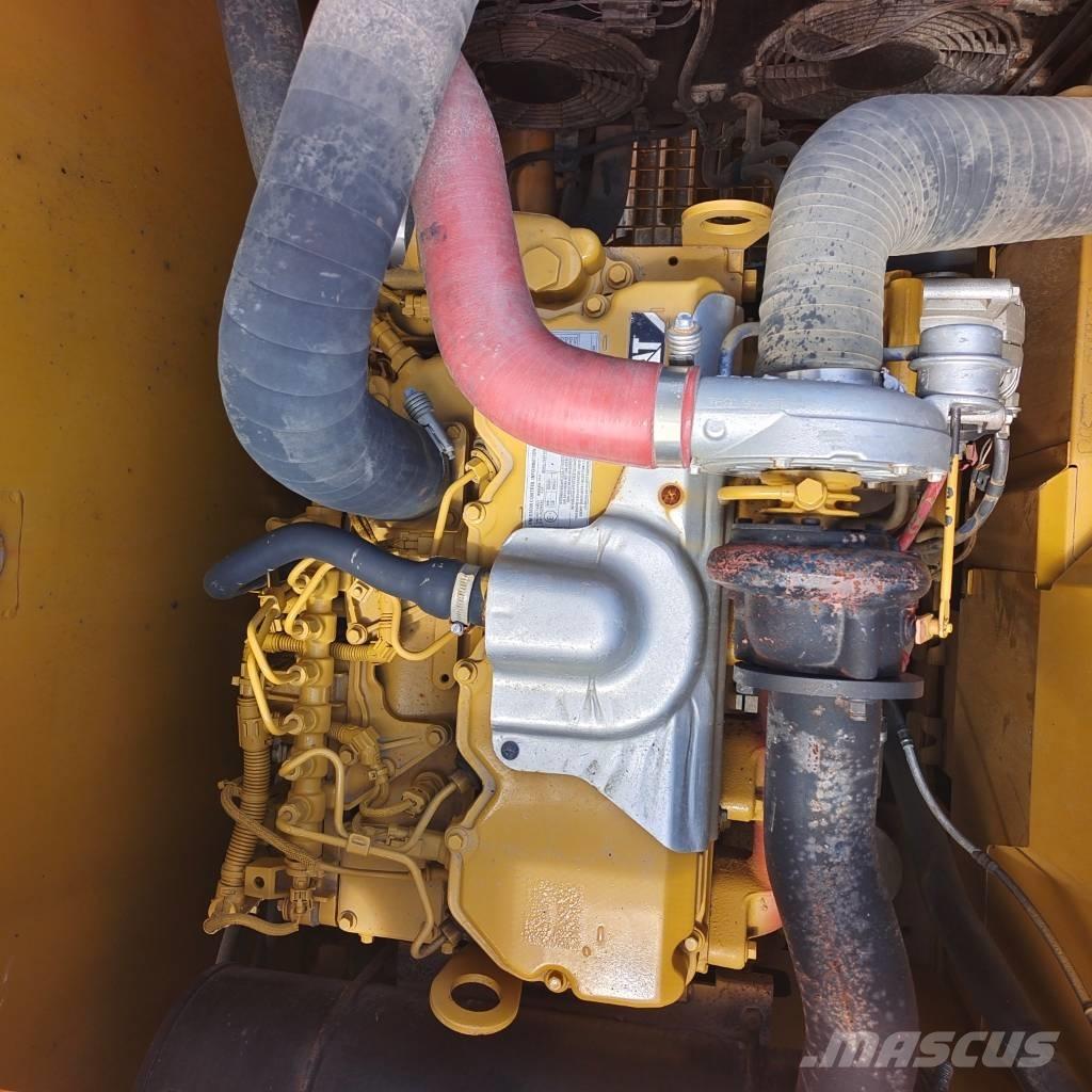 CAT 320 GC Telakaivukoneet