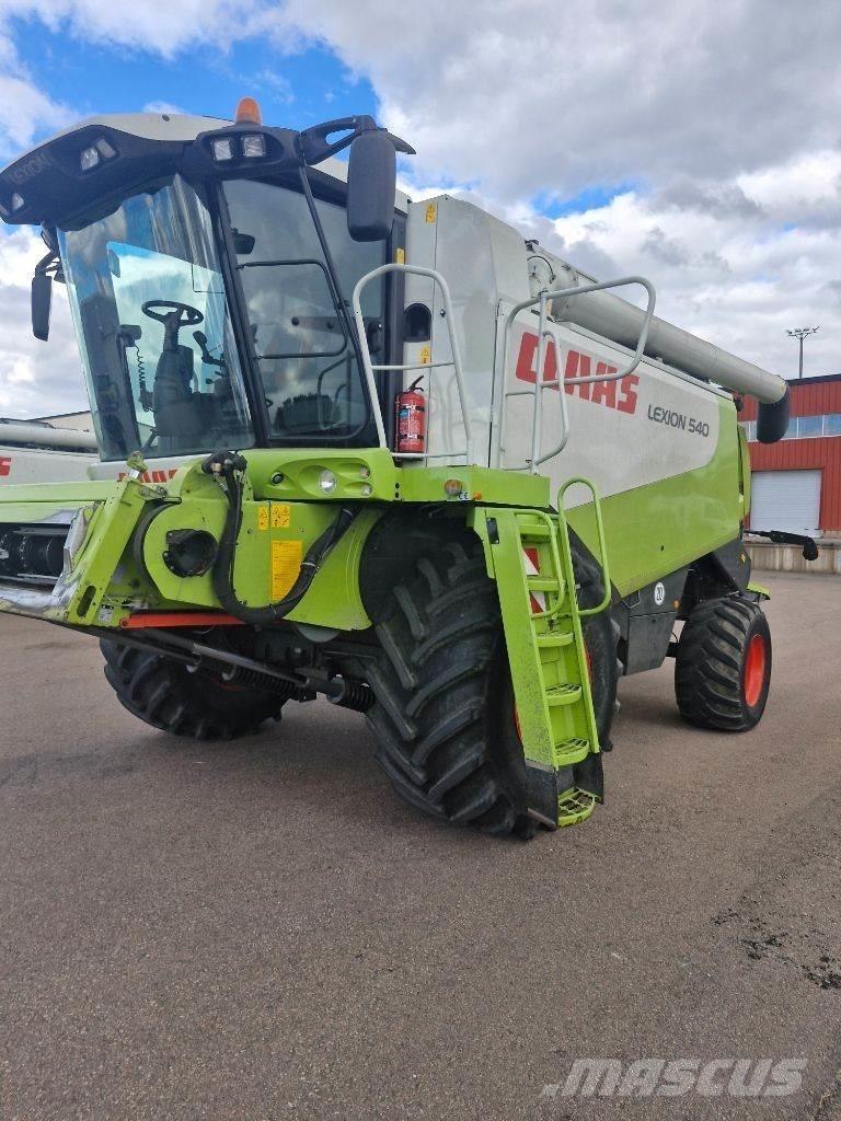 CLAAS Lexion 540 Leikkuupuimurit