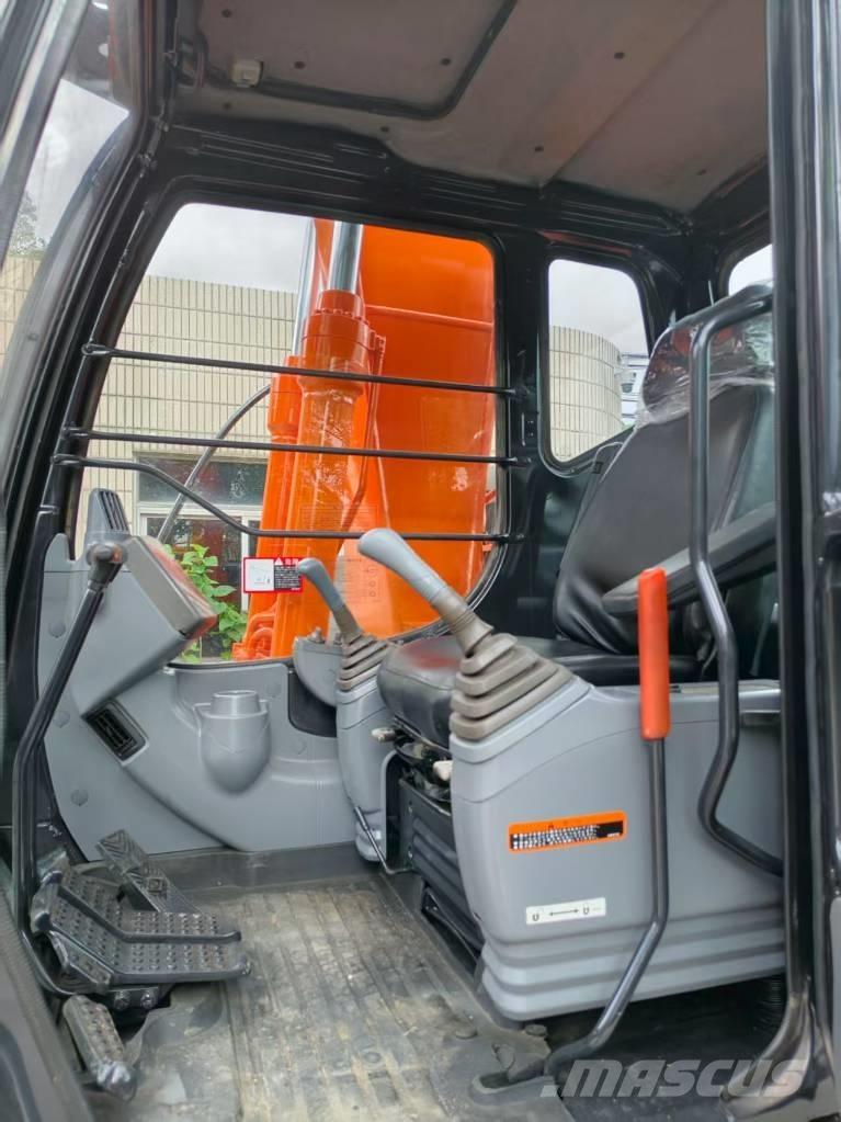 Hitachi ZX 120 Telakaivukoneet