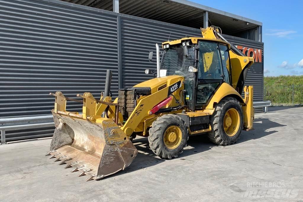 CAT 422 F TURBO Kaivurikuormaajat