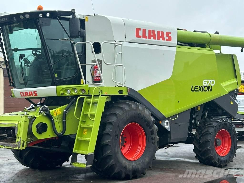 CLAAS Lexion 670 4x4 Leikkuupuimurit