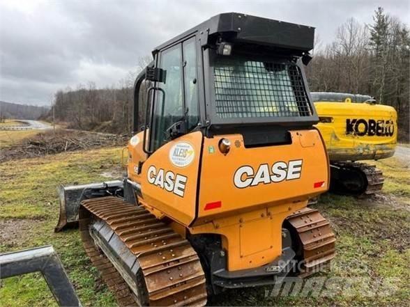 CASE 650M WT Telaketjupuskutraktorit