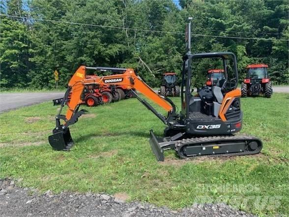 Doosan DX35-5 Minikaivukoneet < 7t