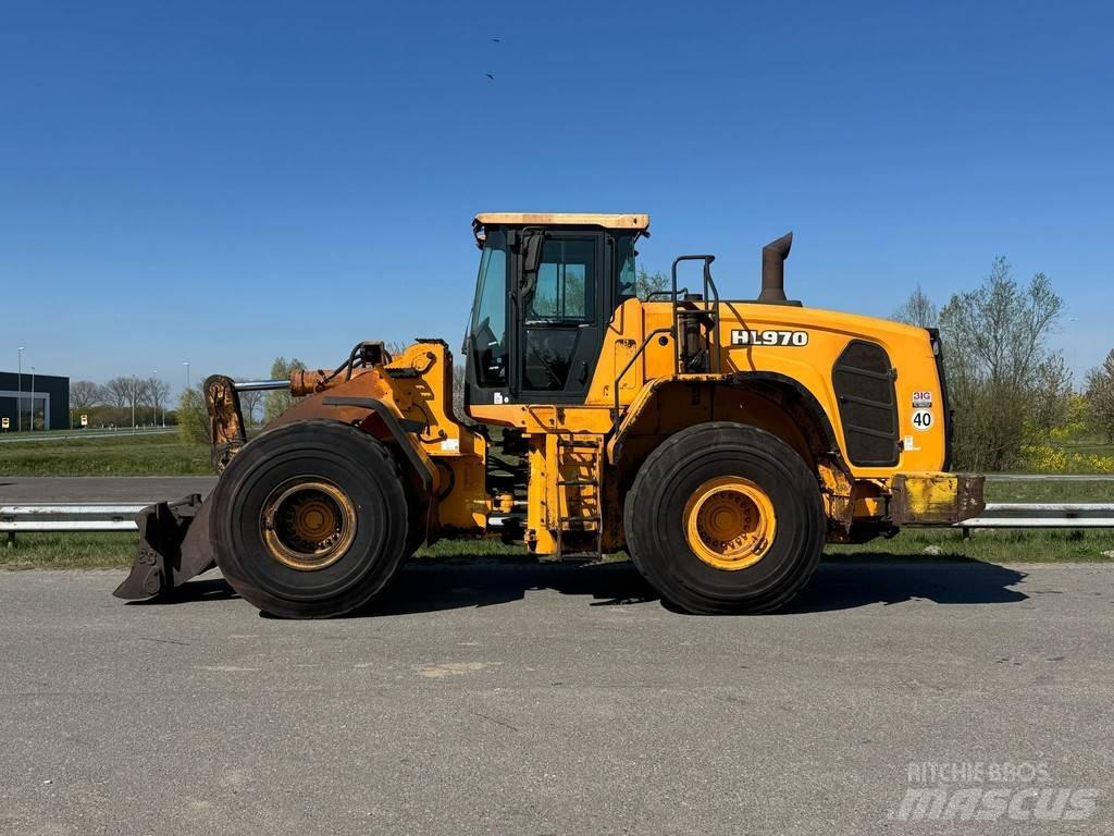Hyundai HL970 Pyöräkuormaajat