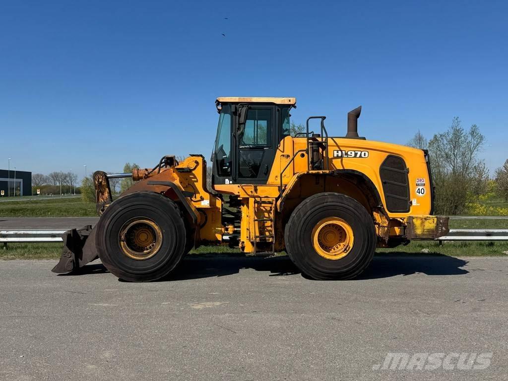 Hyundai HL970 Pyöräkuormaajat