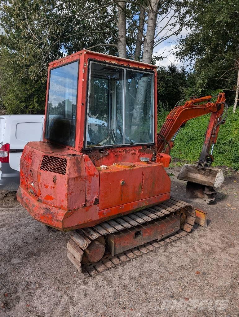 Komatsu PC 10-5 Minikaivukoneet < 7t