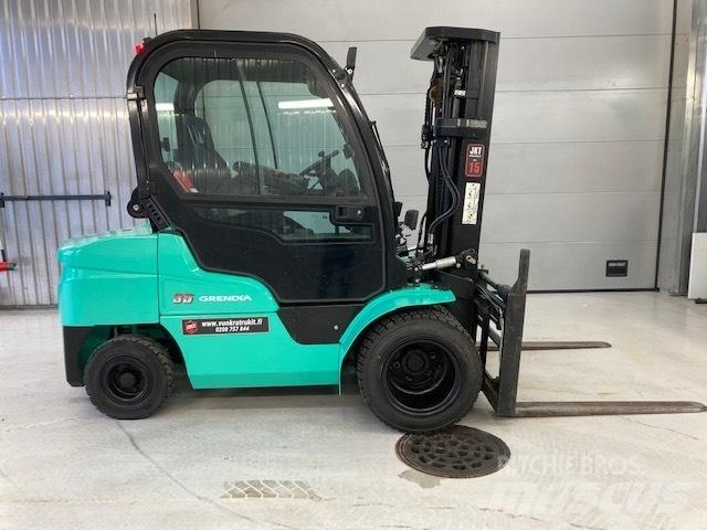 Mitsubishi FD35N Dieseltrukit