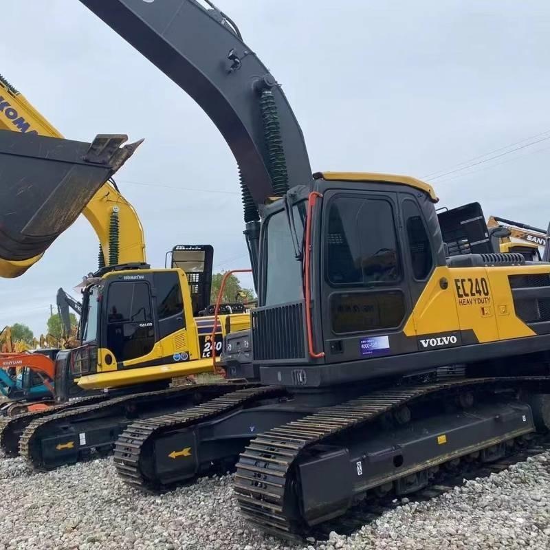 Volvo EC 240 Telakaivukoneet