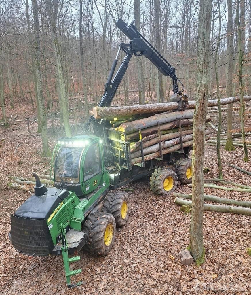 John Deere 1210 G Kuormatraktorit