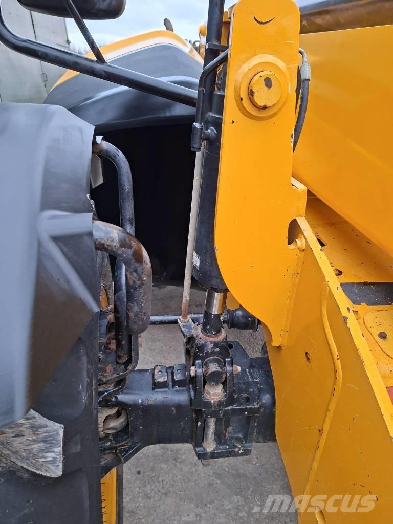 JCB 535-125 Kurottajat