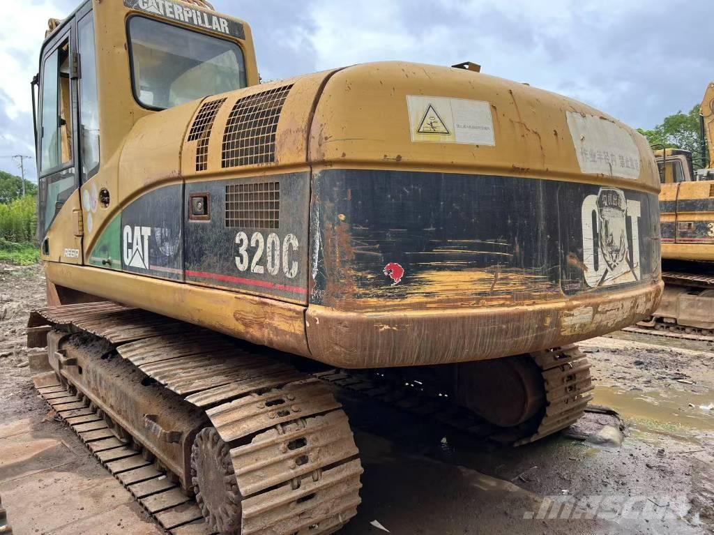 CAT 320 C Telakaivukoneet