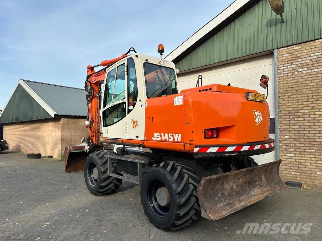 JCB JS145W Pyöräkaivukoneet