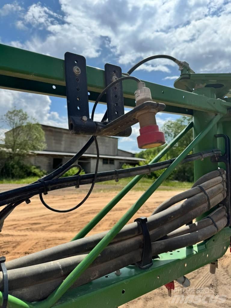 Amazone UX 11200 Hinattavat ruiskut