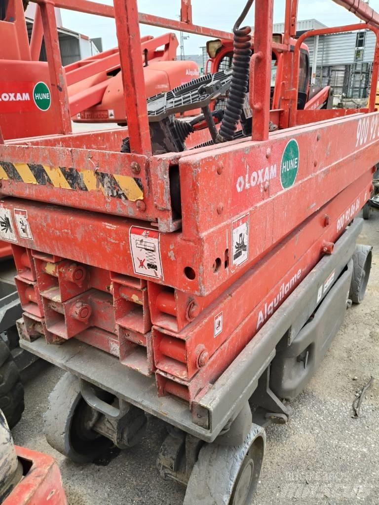 JLG 2030 ES Saksilavat