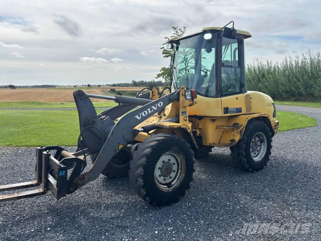Volvo L30 Pienkuormaajat