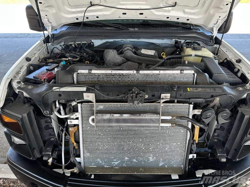 Ford F 250 SD Lava-autot