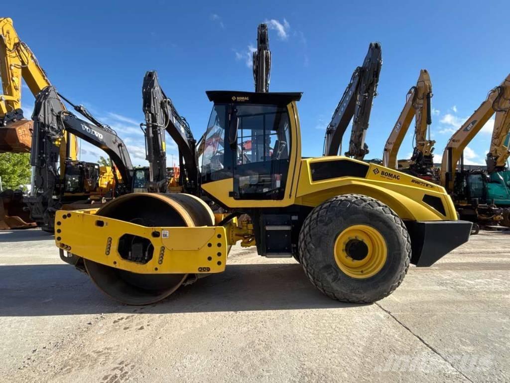 Bomag BW213D-5 Yksivalssijyrät