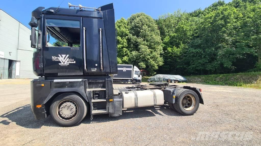 Renault Magnum 500 Vetopöytäautot