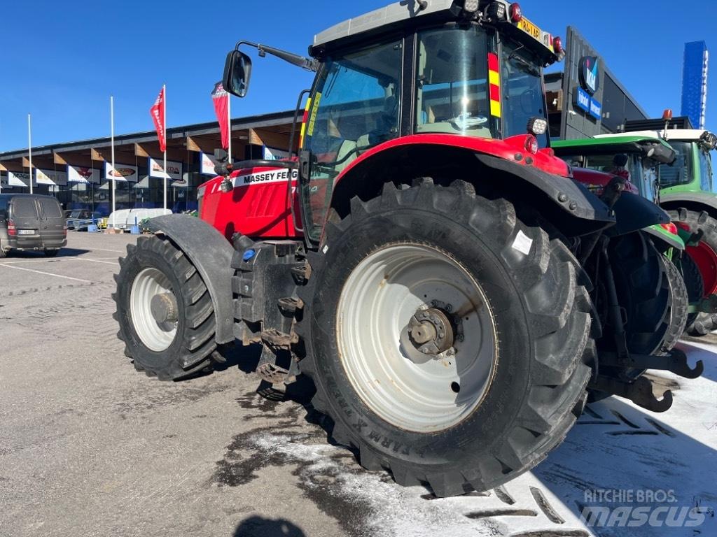 Massey Ferguson 7624 Traktorit