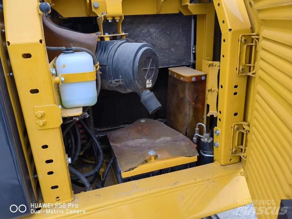 Komatsu PC130 Telakaivukoneet