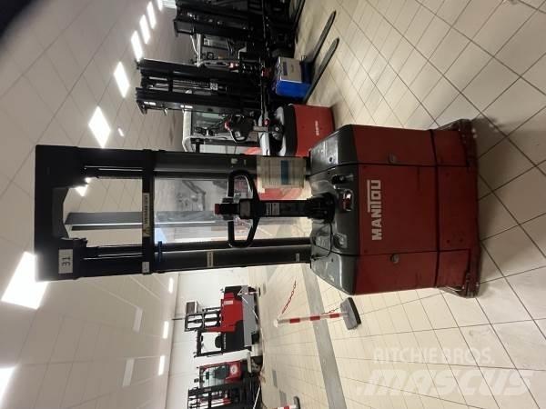 Manitou ES 513 Ajettavat pinoamisvaunut