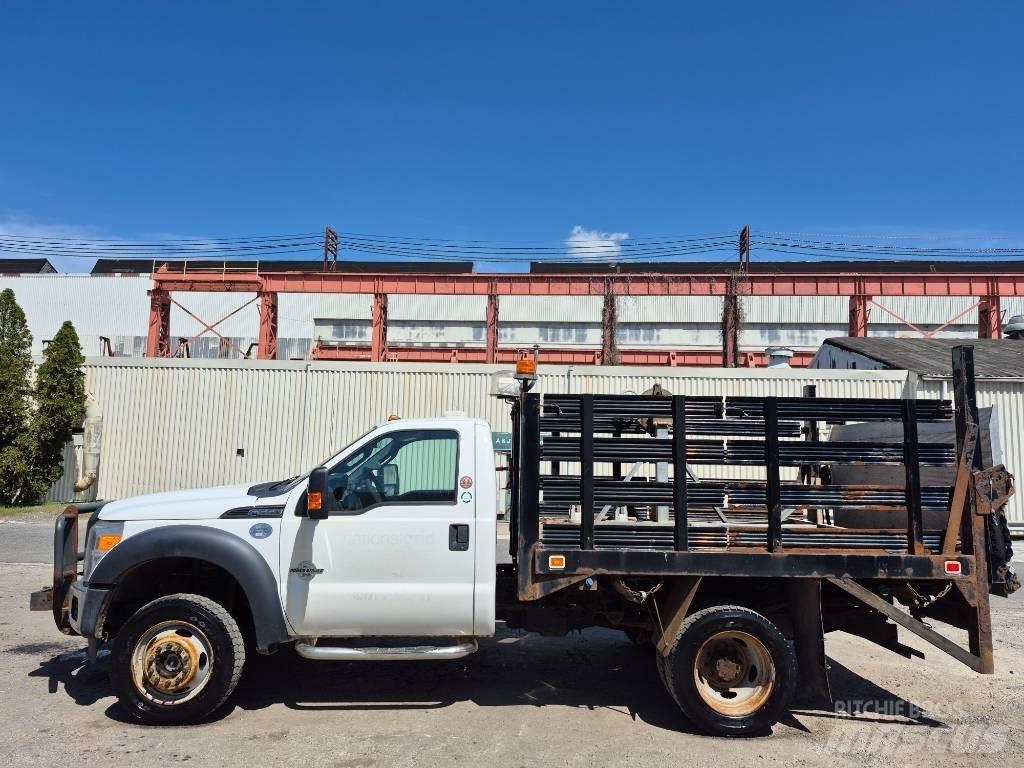 Ford F 550 Lava-autot