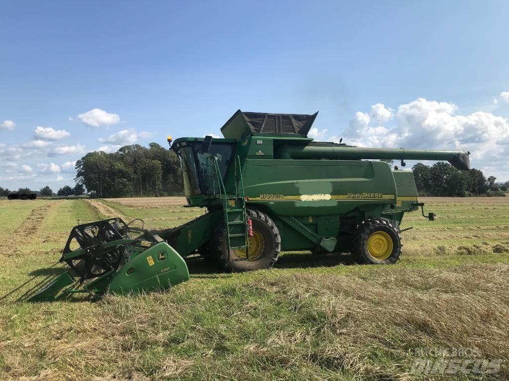 John Deere 9780 CTS Leikkuupuimurit
