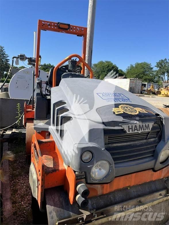 Hamm HD12VV Yksivalssijyrät