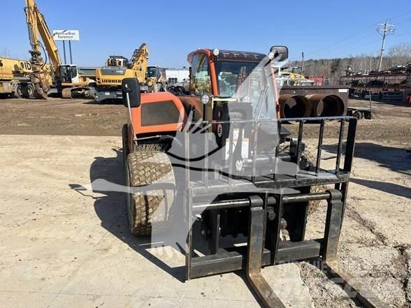 JLG G5-18A Kurottajat