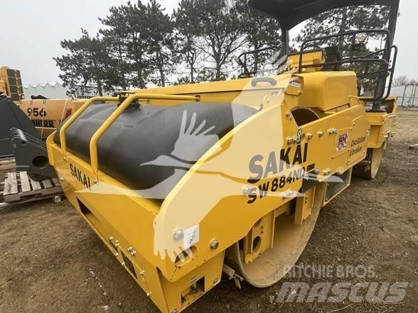 Sakai SW884ND Yksivalssijyrät