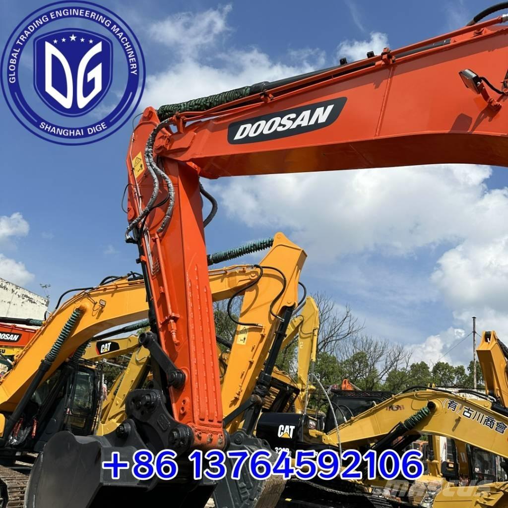 Doosan DX300LC-9C Telakaivukoneet