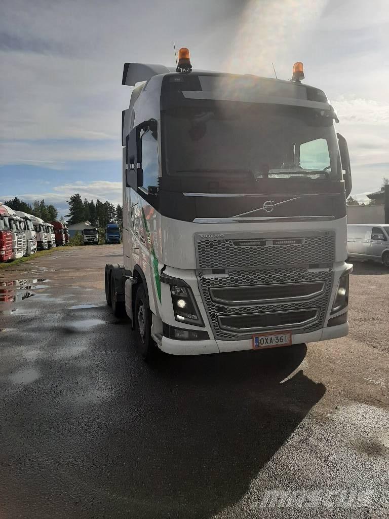 Volvo FH 16 Vetopöytäautot