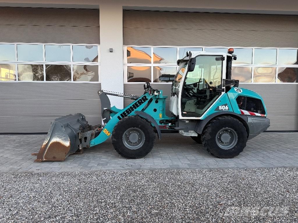 Liebherr L 506 Pyöräkuormaajat