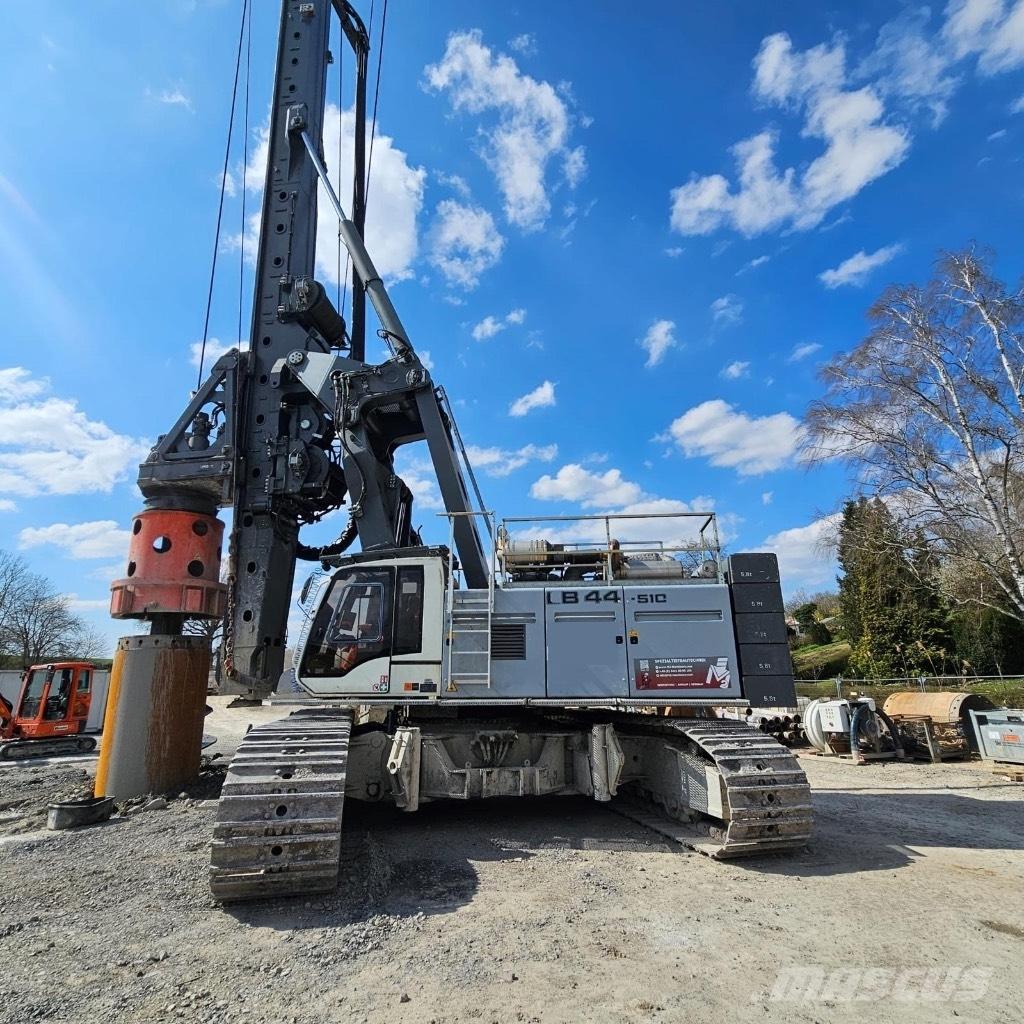 Liebherr LB 44-510 Raskaat porat
