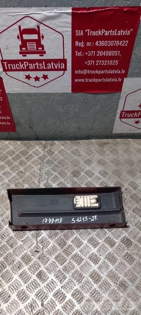 Scania R440  1779118 Ohjaamot ja sisustat