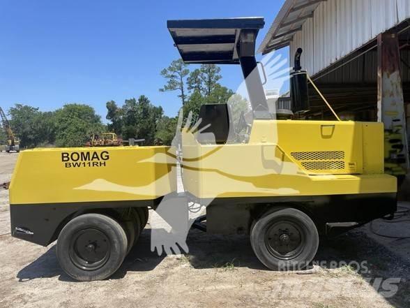 Bomag BW11RH Kumipyöräjyrät