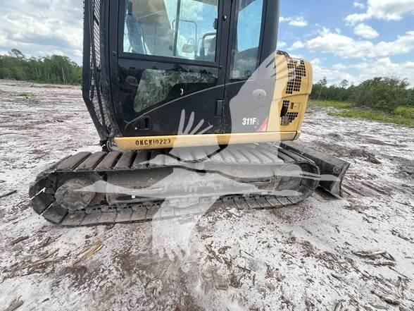 CAT 311FL Telakaivukoneet