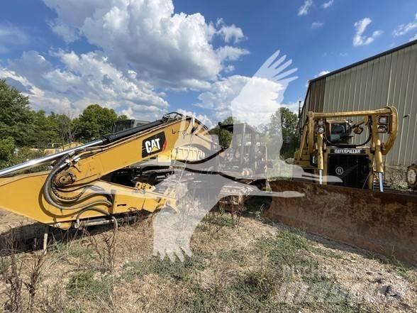 CAT 320 Telakaivukoneet