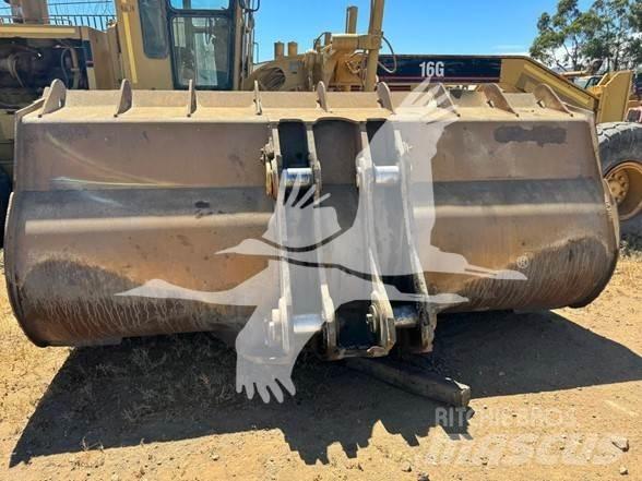 CAT 988H Pyöräkuormaajat