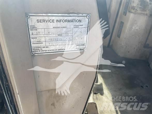 CAT D10R Telaketjupuskutraktorit