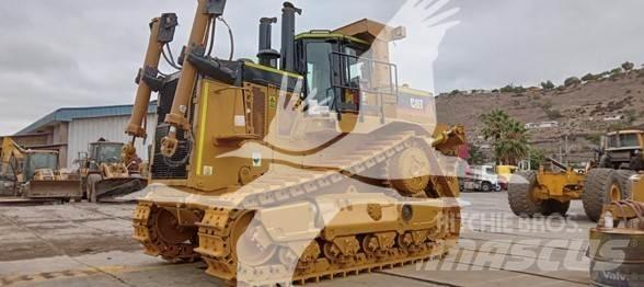 CAT D8T Telaketjupuskutraktorit