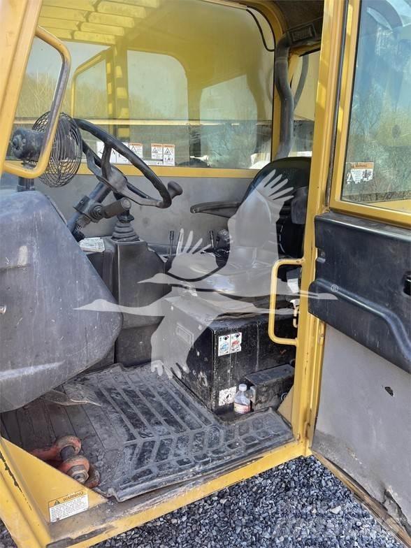 CAT TL1055 Kurottajat