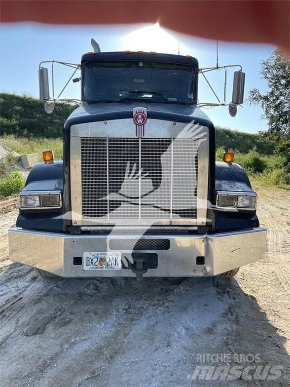 Kenworth T800 Sora- ja kippiautot