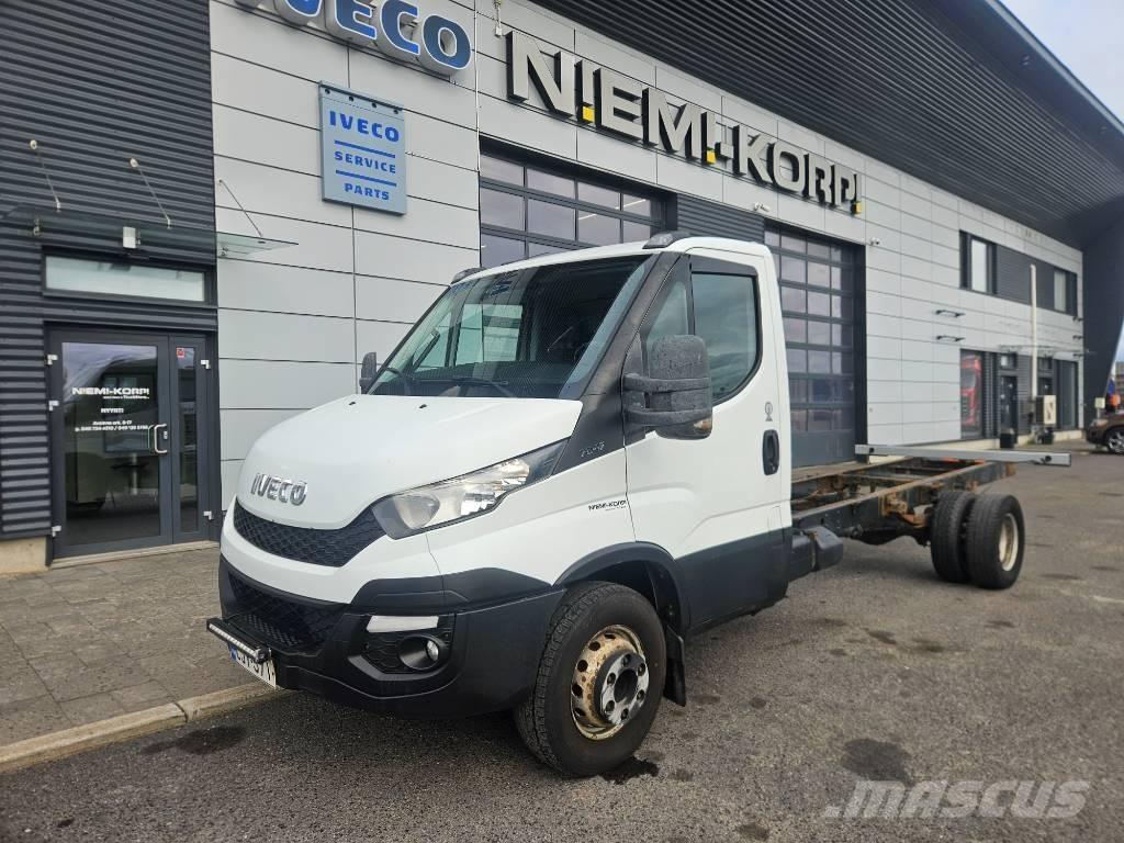 Iveco Daily 70C17 Jakeluautot